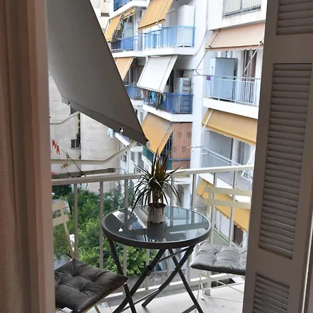 ηλιόλουστο * Athens